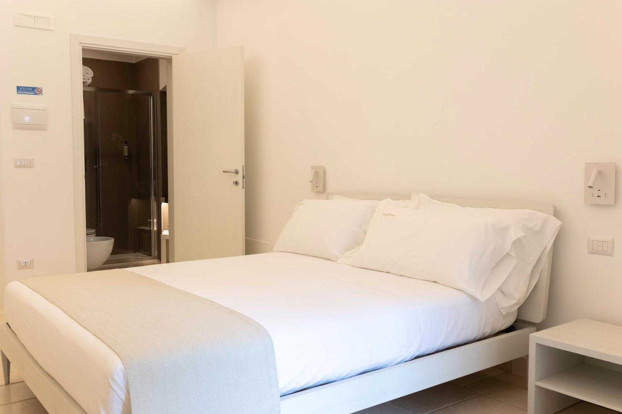 Relais La Muraglia - Luxury Rooms Molfetta Bagian luar foto