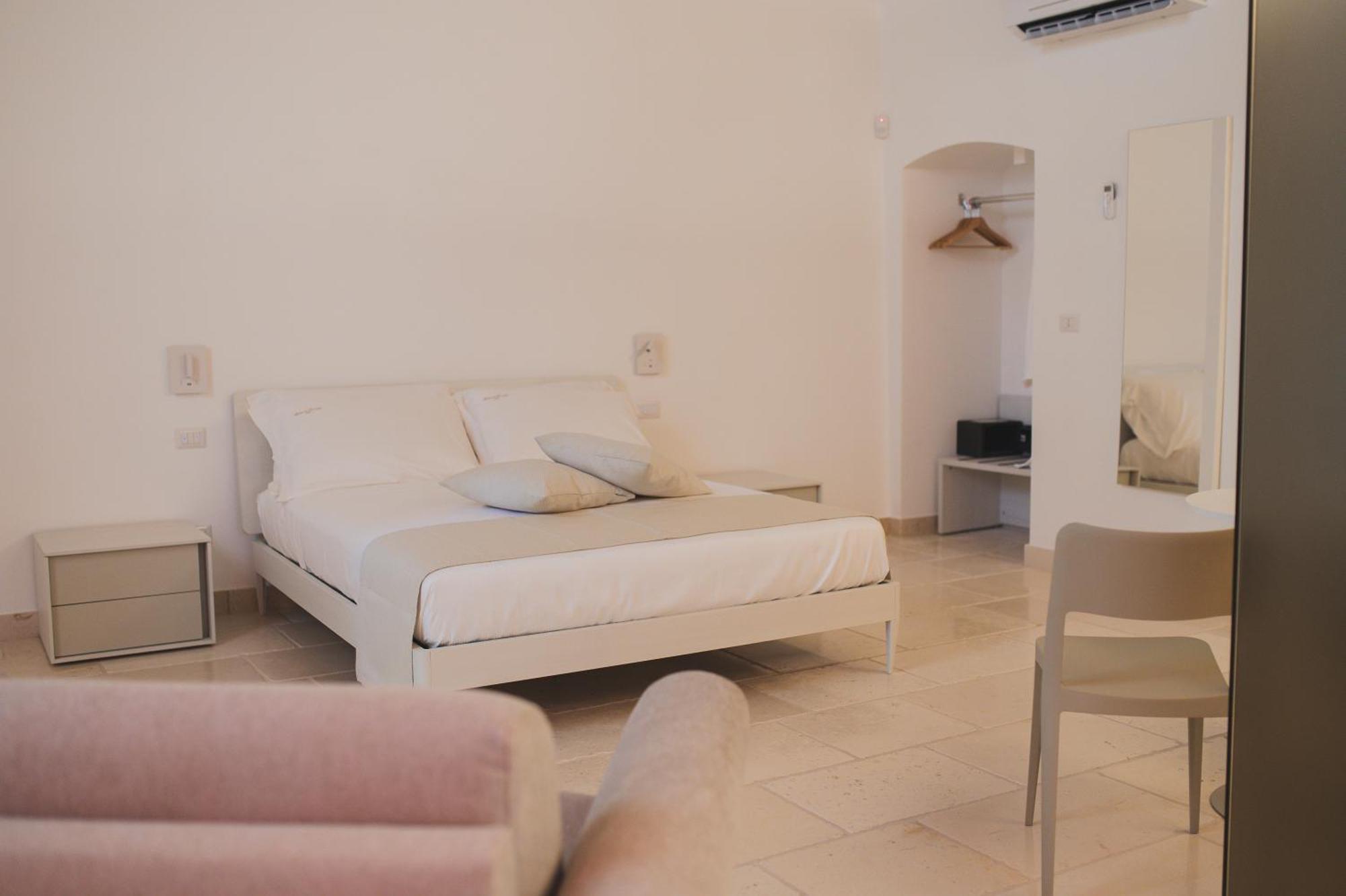 Relais La Muraglia - Luxury Rooms Molfetta Bagian luar foto