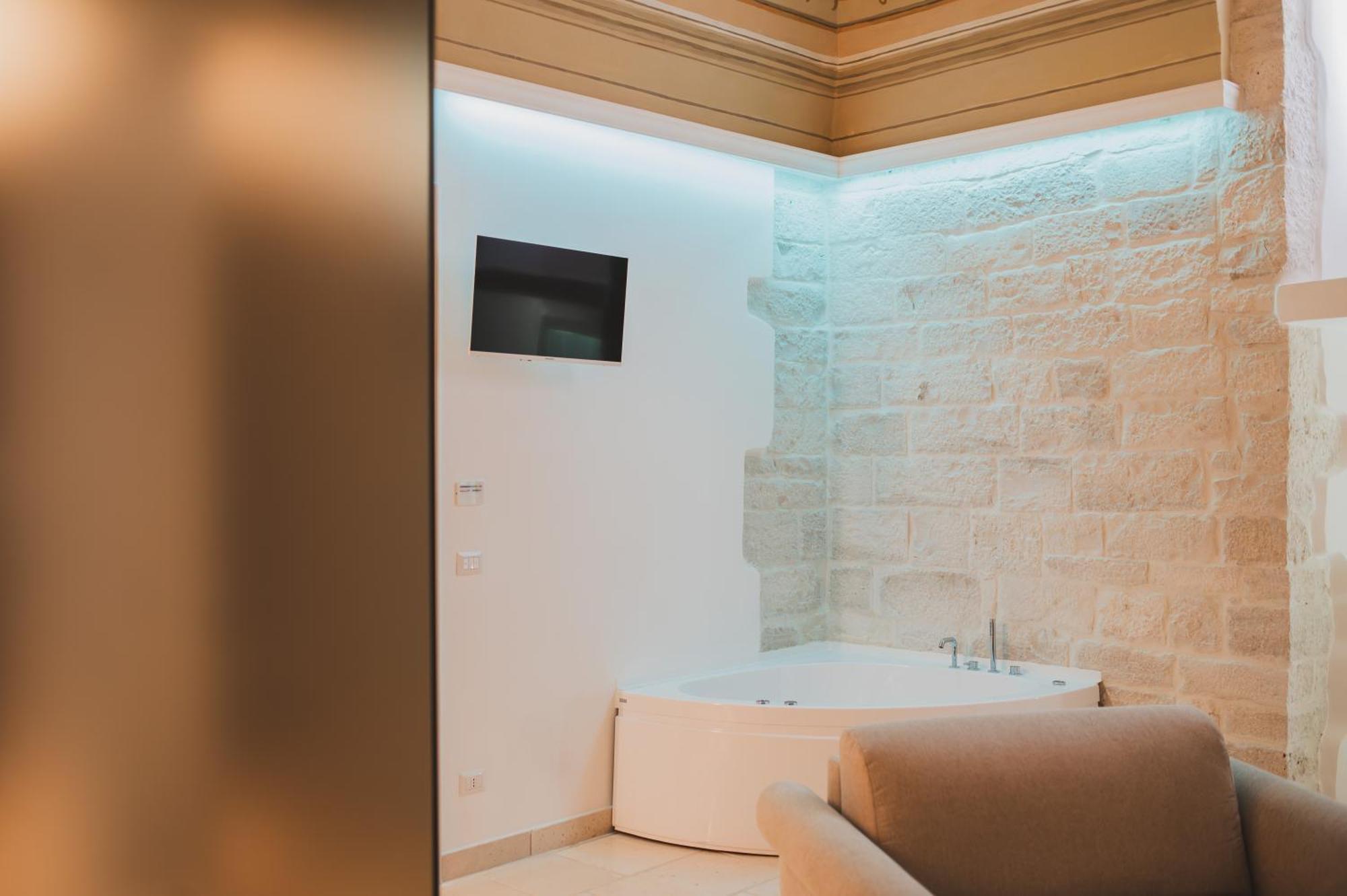 Relais La Muraglia - Luxury Rooms Molfetta Bagian luar foto